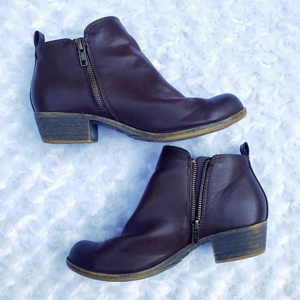 Dunes size 8 side zip dolly brown faux leather bootie
